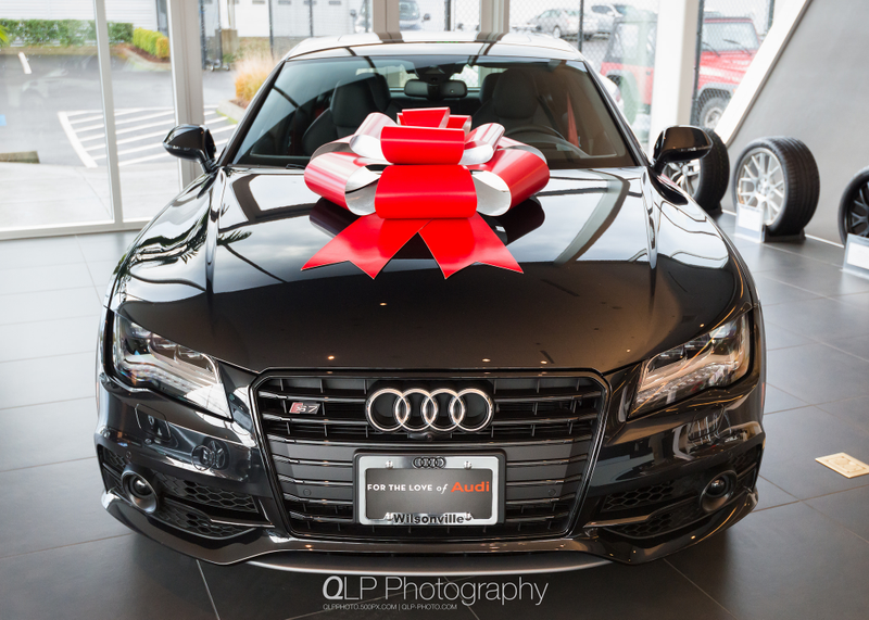 Illustration for article titled Phantom Black Audi S7 with Sport Edition Package
